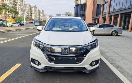 Honda Vezel, 2022 год, 1 896 125 рублей, 3 фотография