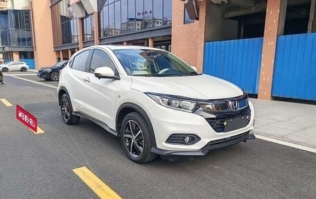 Honda Vezel, 2022 год, 1 896 125 рублей, 2 фотография