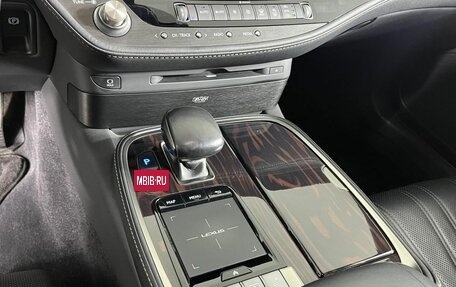 Lexus LS IV, 2018 год, 5 655 000 рублей, 27 фотография