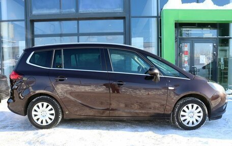 Opel Zafira C рестайлинг, 2015 год, 1 249 000 рублей, 6 фотография