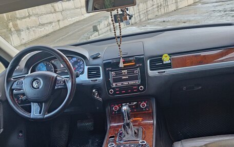 Volkswagen Touareg III, 2012 год, 2 750 000 рублей, 9 фотография