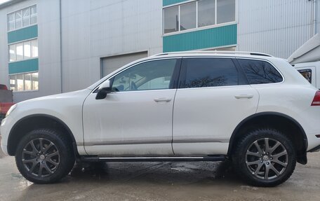 Volkswagen Touareg III, 2012 год, 2 750 000 рублей, 6 фотография