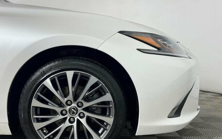 Lexus ES VII, 2019 год, 3 800 000 рублей, 7 фотография