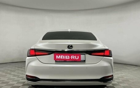 Lexus ES VII, 2019 год, 3 800 000 рублей, 5 фотография