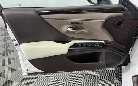 Lexus ES VII, 2019 год, 3 800 000 рублей, 9 фотография