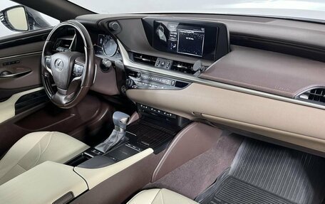 Lexus ES VII, 2019 год, 3 800 000 рублей, 14 фотография