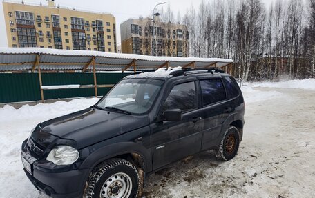 Chevrolet Niva I рестайлинг, 2011 год, 413 000 рублей, 3 фотография