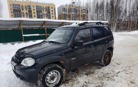 Chevrolet Niva I рестайлинг, 2011 год, 413 000 рублей, 4 фотография
