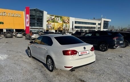 Volkswagen Jetta VI, 2013 год, 930 000 рублей, 7 фотография