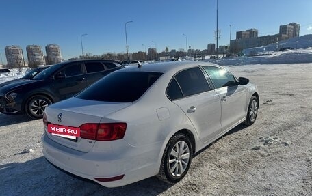 Volkswagen Jetta VI, 2013 год, 930 000 рублей, 6 фотография