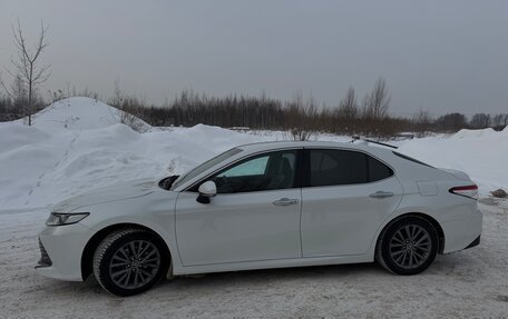 Toyota Camry, 2018 год, 2 750 000 рублей, 3 фотография