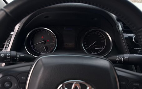 Toyota Camry, 2018 год, 2 750 000 рублей, 11 фотография