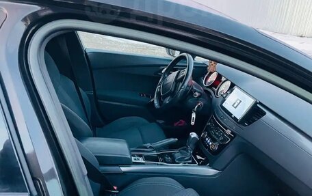 Peugeot 508 II, 2012 год, 550 000 рублей, 9 фотография