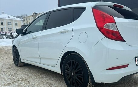 Hyundai Solaris II рестайлинг, 2015 год, 923 000 рублей, 6 фотография