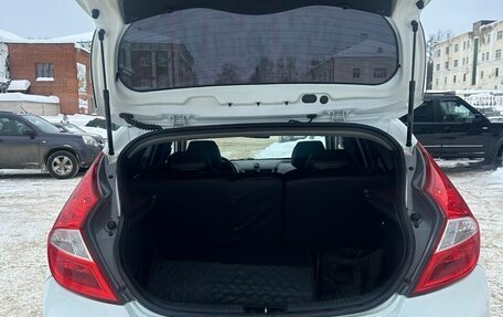 Hyundai Solaris II рестайлинг, 2015 год, 923 000 рублей, 7 фотография