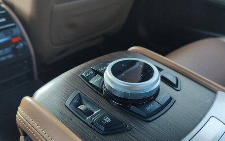 BMW 7 серия, 2013 год, 2 350 000 рублей, 24 фотография