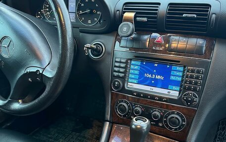 Mercedes-Benz C-Класс, 2005 год, 500 000 рублей, 9 фотография