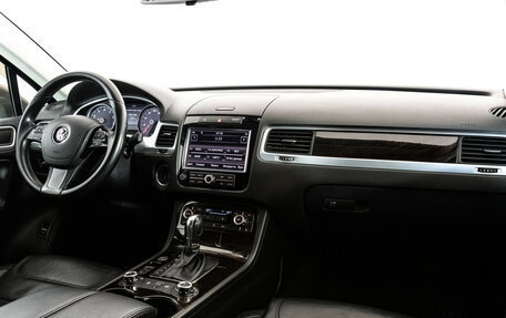 Volkswagen Touareg III, 2012 год, 1 749 585 рублей, 9 фотография