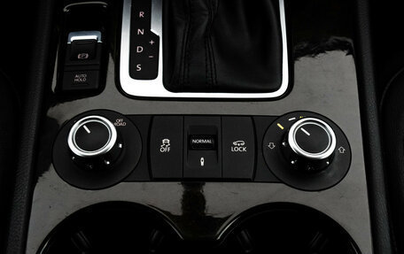 Volkswagen Touareg III, 2012 год, 1 749 585 рублей, 15 фотография