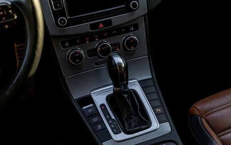 Volkswagen Passat CC I рестайлинг, 2013 год, 1 400 000 рублей, 21 фотография