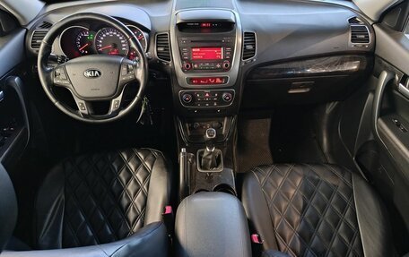 KIA Sorento II рестайлинг, 2017 год, 1 789 000 рублей, 12 фотография