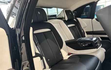 Rolls-Royce Ghost Series II рестайлинг, 2024 год, 43 000 000 рублей, 22 фотография