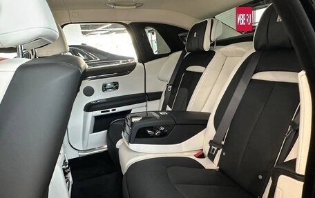 Rolls-Royce Ghost Series II рестайлинг, 2024 год, 43 000 000 рублей, 18 фотография