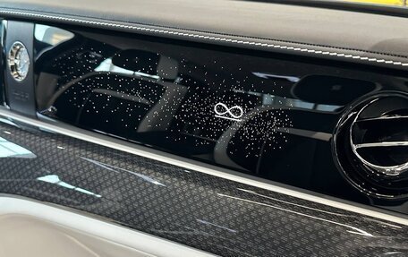 Rolls-Royce Ghost Series II рестайлинг, 2024 год, 43 000 000 рублей, 28 фотография