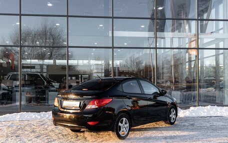 Hyundai Solaris II рестайлинг, 2013 год, 650 000 рублей, 2 фотография