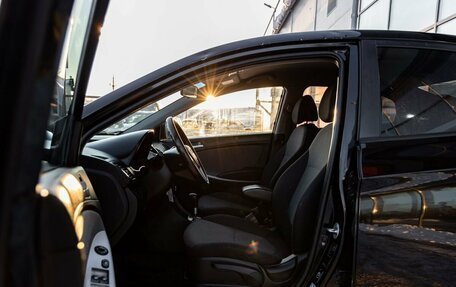 Hyundai Solaris II рестайлинг, 2013 год, 650 000 рублей, 12 фотография