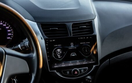 Hyundai Solaris II рестайлинг, 2013 год, 650 000 рублей, 18 фотография