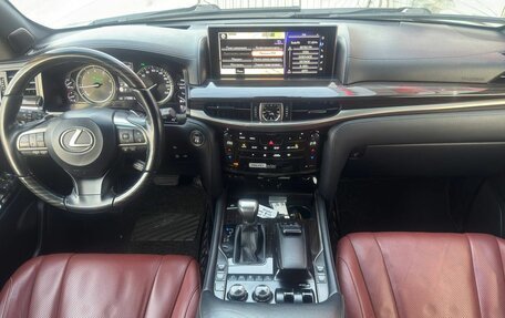 Lexus LX III, 2018 год, 8 800 000 рублей, 11 фотография