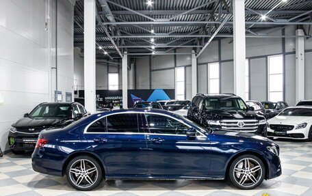 Mercedes-Benz E-Класс, 2019 год, 3 929 000 рублей, 4 фотография