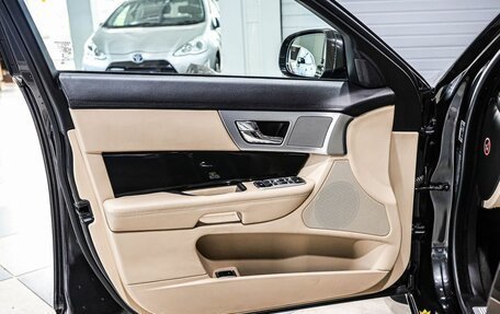 Jaguar XF I рестайлинг, 2013 год, 2 239 000 рублей, 10 фотография