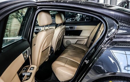 Jaguar XF I рестайлинг, 2013 год, 2 239 000 рублей, 20 фотография