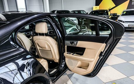 Jaguar XF I рестайлинг, 2013 год, 2 239 000 рублей, 22 фотография