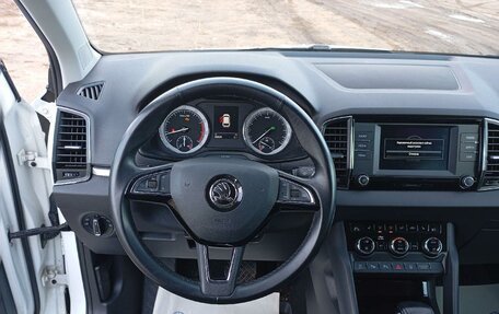 Skoda Karoq I, 2020 год, 2 017 000 рублей, 6 фотография