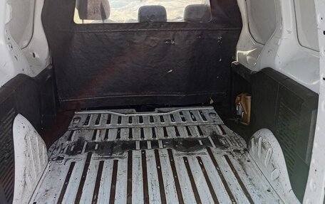 Peugeot Partner II рестайлинг 2, 2011 год, 370 000 рублей, 10 фотография