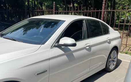 BMW 5 серия, 2016 год, 2 390 000 рублей, 10 фотография