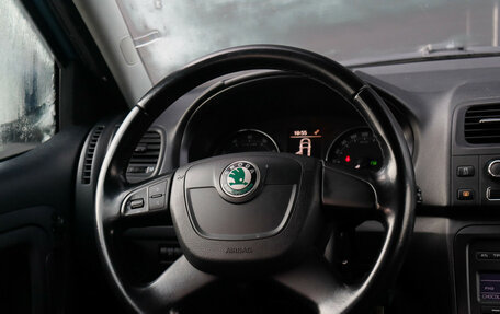 Skoda Fabia II, 2011 год, 700 000 рублей, 13 фотография