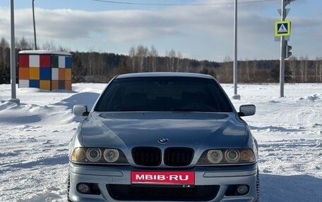 BMW 5 серия, 2002 год, 800 000 рублей, 4 фотография