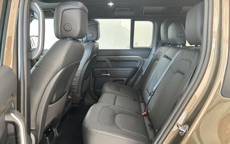 Land Rover Defender II, 2025 год, 22 990 000 рублей, 16 фотография