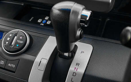 Honda Freed I, 2014 год, 1 290 000 рублей, 17 фотография