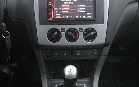 Ford Focus II рестайлинг, 2006 год, 290 000 рублей, 11 фотография