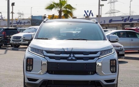 Mitsubishi ASX I рестайлинг, 2025 год, 2 800 000 рублей, 2 фотография