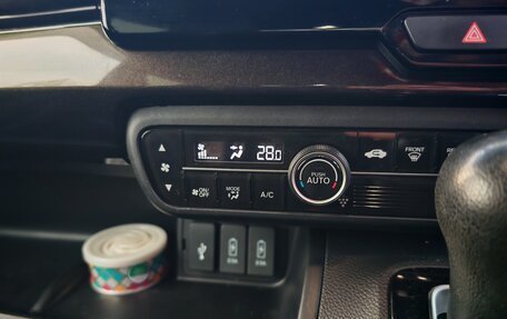 Honda N-BOX II, 2018 год, 1 050 000 рублей, 11 фотография