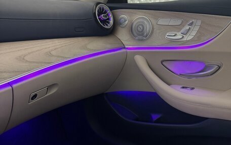 Mercedes-Benz E-Класс, 2019 год, 4 900 000 рублей, 10 фотография