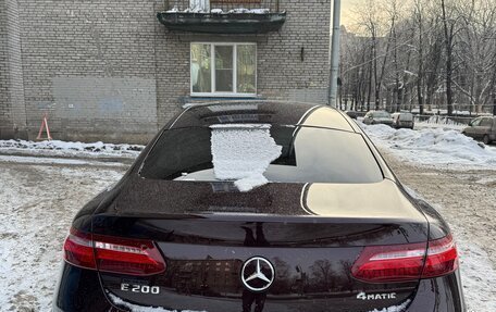 Mercedes-Benz E-Класс, 2019 год, 4 900 000 рублей, 8 фотография