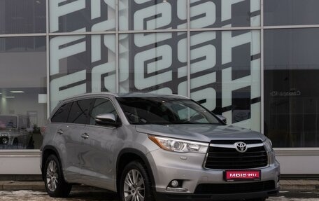 Toyota Highlander III, 2014 год, 3 100 000 рублей, 1 фотография