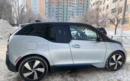 BMW i3 I01 рестайлинг, 2017 год, 1 000 000 рублей, 4 фотография
